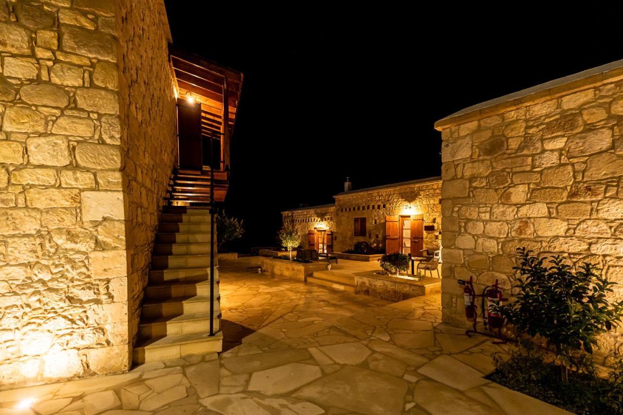 Harma Traditional Boutique Suites Paphos Esterno foto