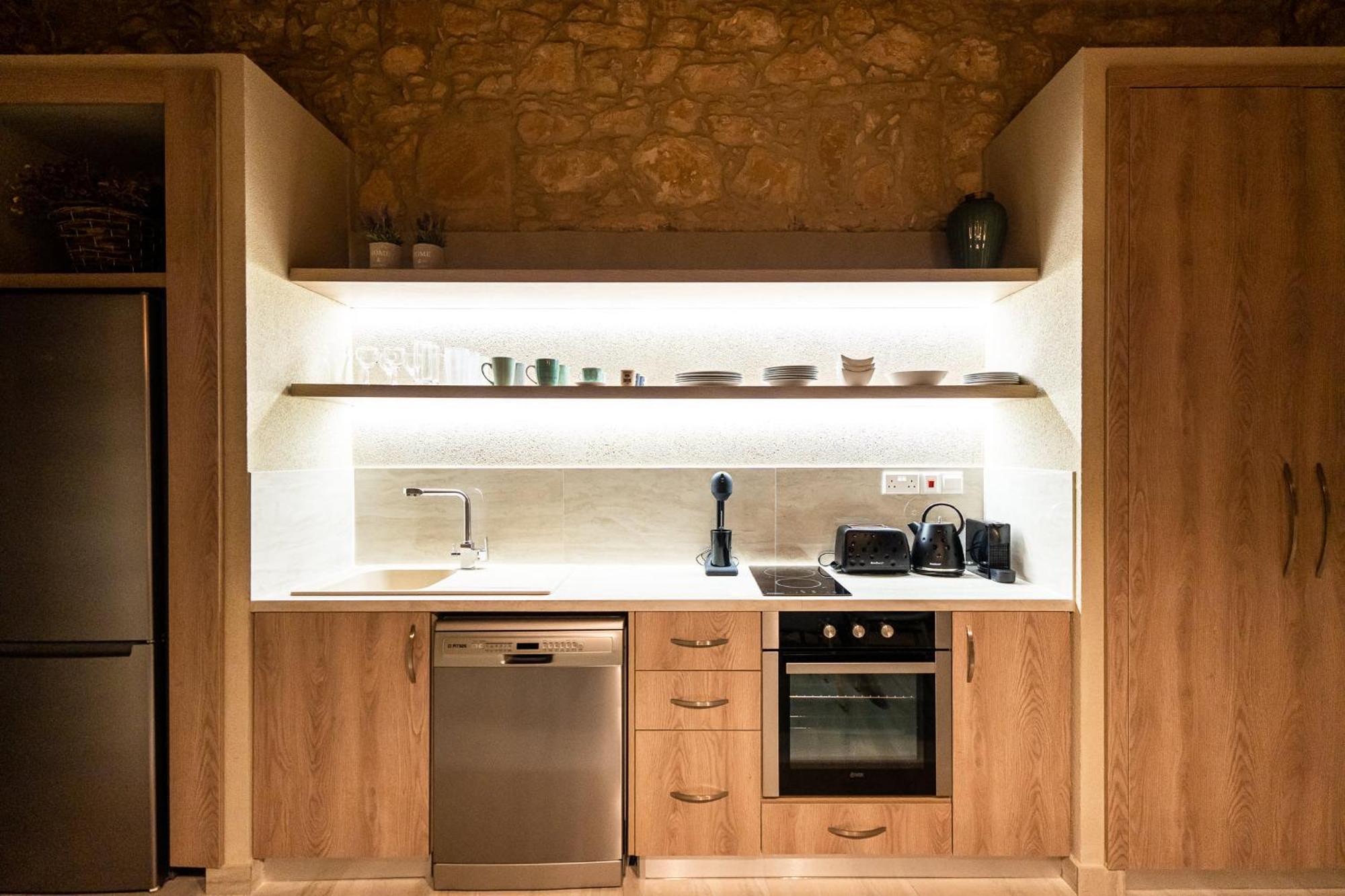 Harma Traditional Boutique Suites Paphos Esterno foto
