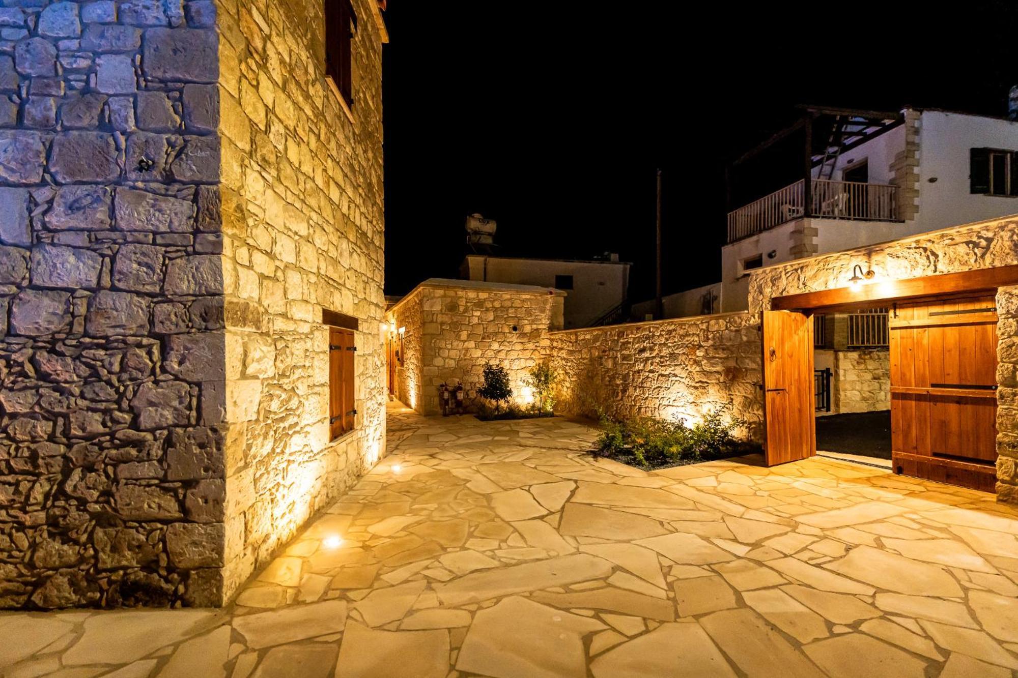 Harma Traditional Boutique Suites Paphos Esterno foto