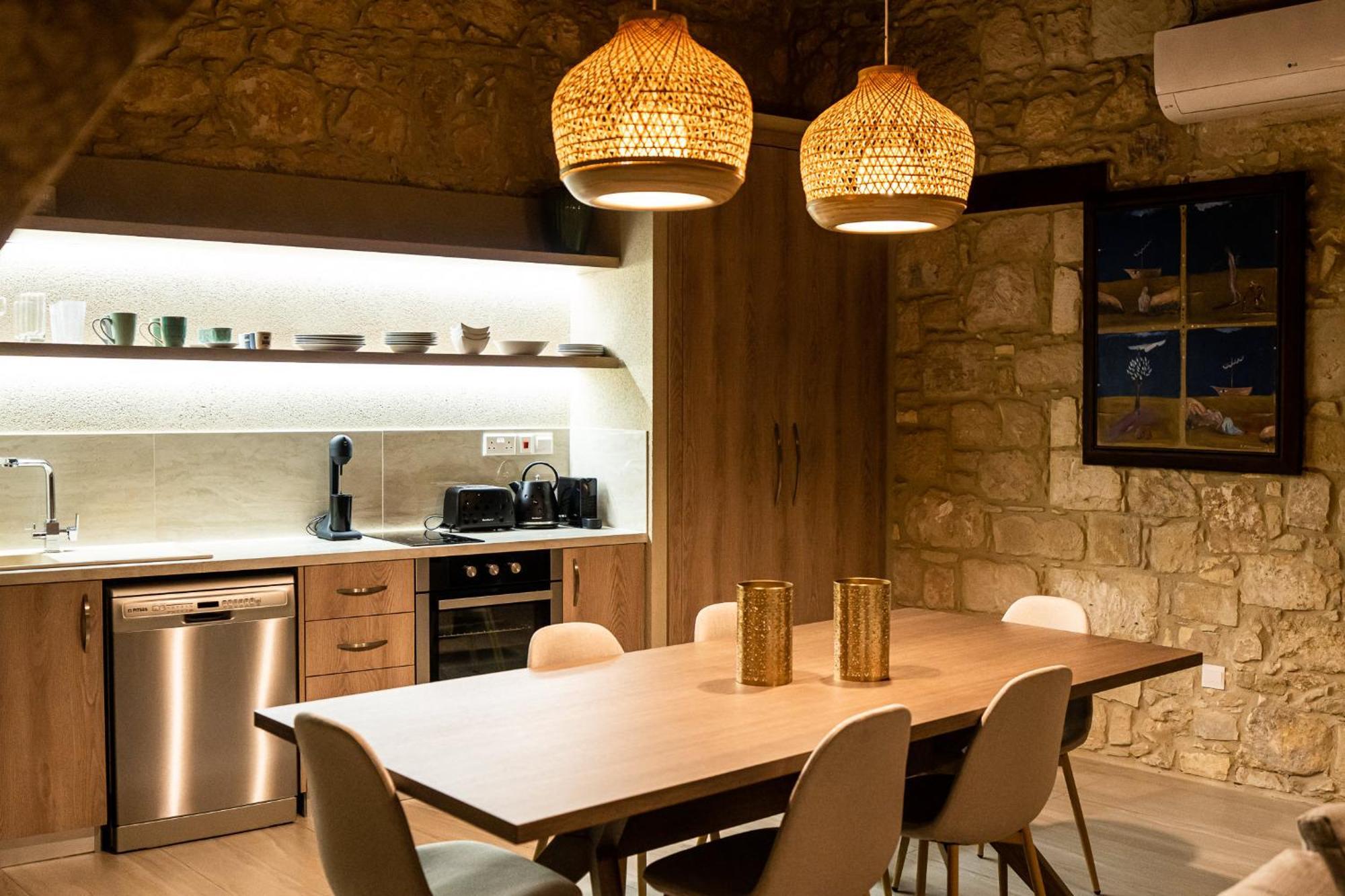 Harma Traditional Boutique Suites Paphos Esterno foto