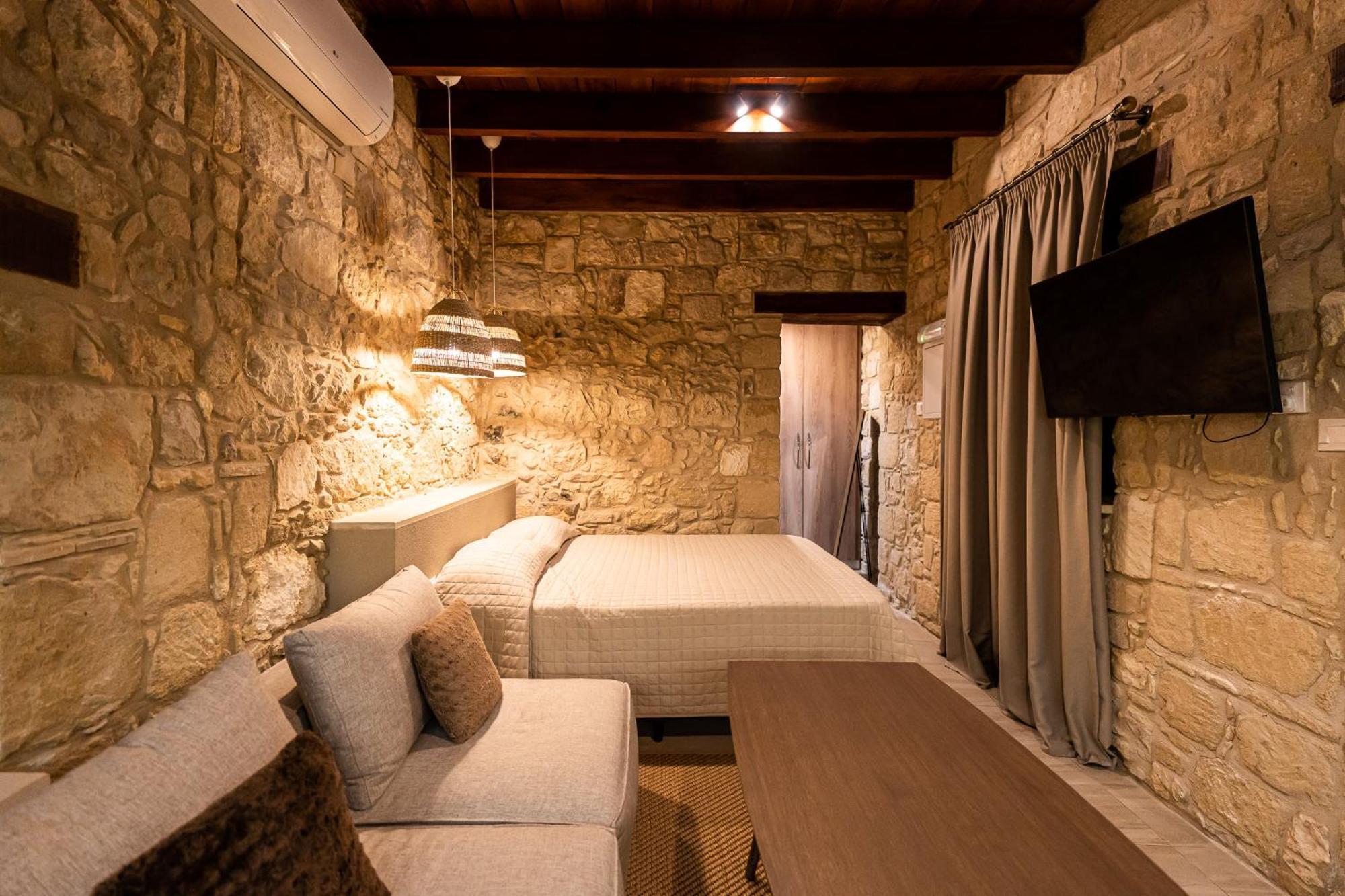 Harma Traditional Boutique Suites Paphos Camera foto
